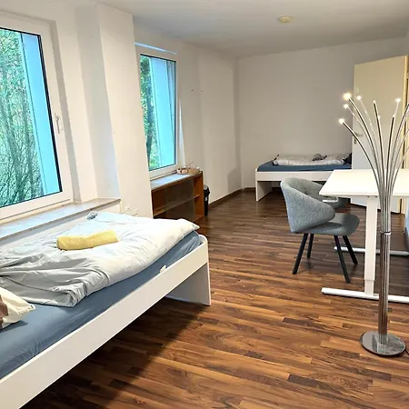 Grosse Moeblierte Im Zentrum Von Lage (Lippe)