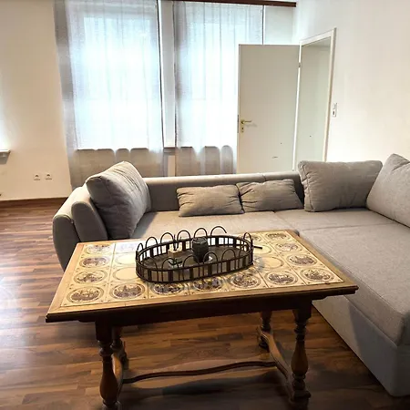 Große Möblierte Im Zentrum Von Apartment *