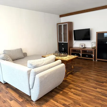 Grosse Moeblierte Im Zentrum Von * Lage (Lippe)