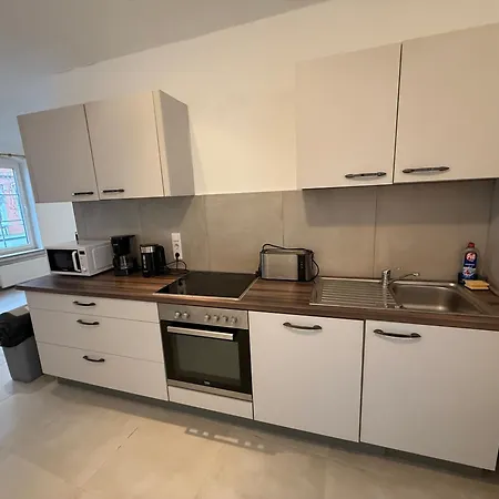 Grosse Moeblierte Im Zentrum Von Apartamento Lage (Lippe)